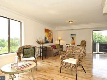 6001 ARLINGTON BOULEVARD, Unit 816, FALLS CHURCH, VA 22044