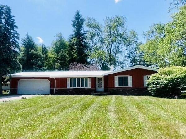1501 Mardan Drive, Adrian, MI 49221