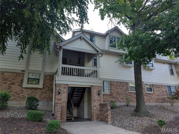 2270 Rule Avenue, Unit D, Maryland Heights, MO 63043