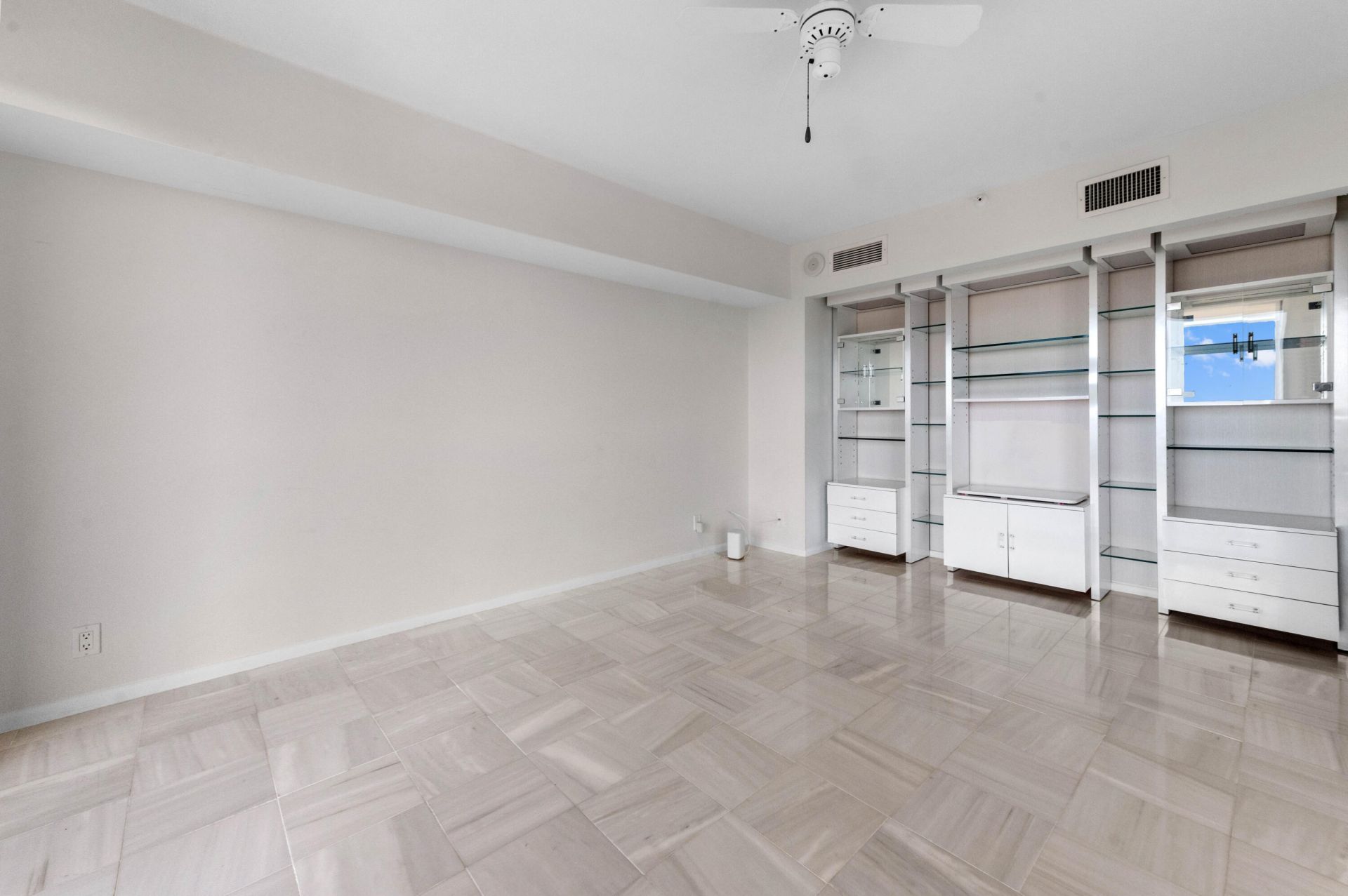 1900 Consulate Place, Unit 1004, West Palm Beach, FL 33401 Photo