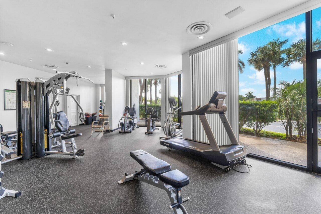 1900 Consulate Place, Unit 1004, West Palm Beach, FL 33401 Photo