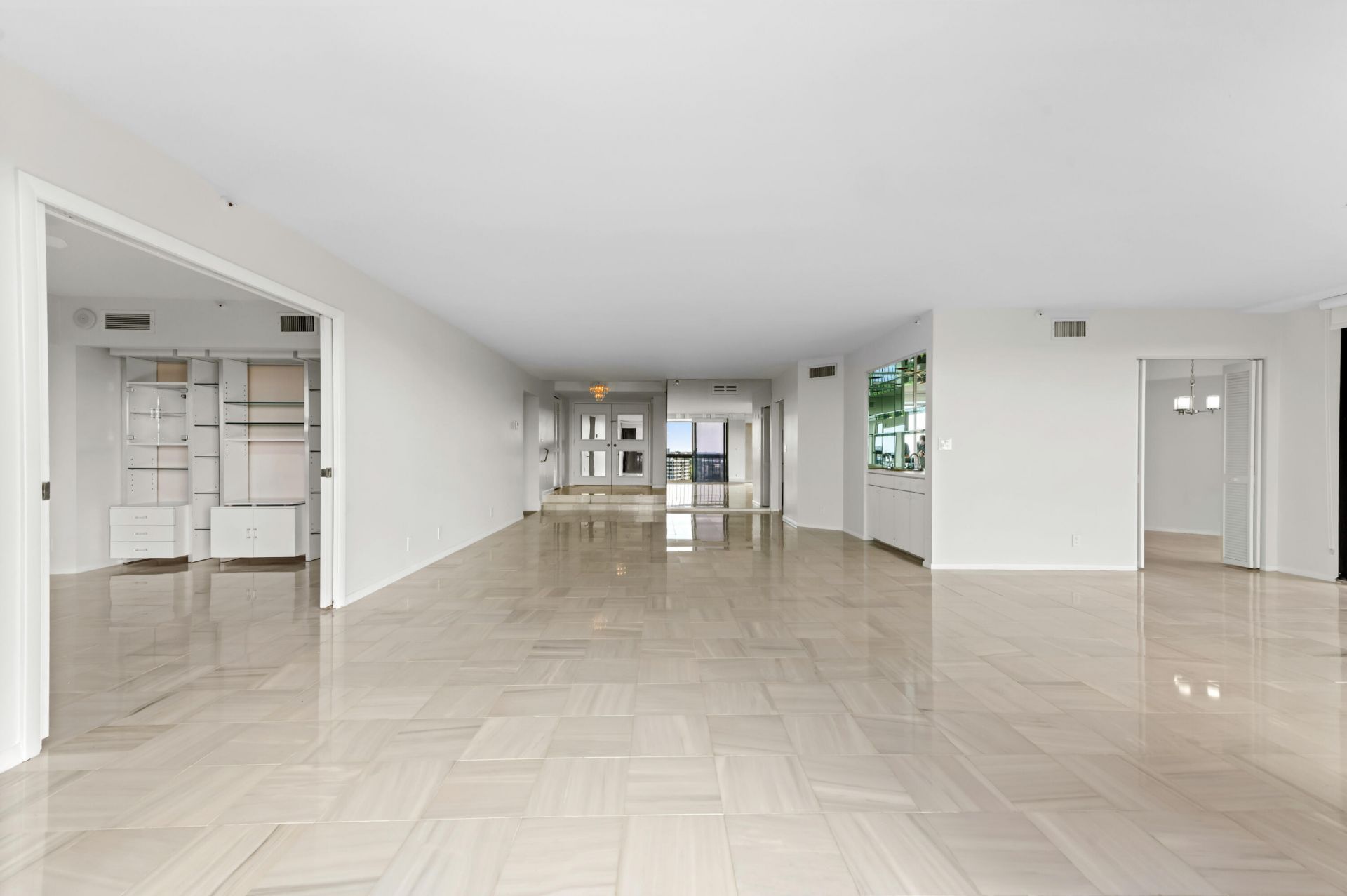 1900 Consulate Place, Unit 1004, West Palm Beach, FL 33401 Photo