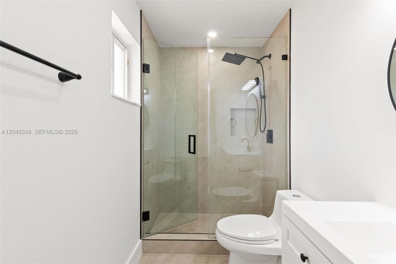 6823 W 36th Ave, Unit 201, Hialeah, FL 33018 Photo