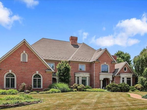 121 MADARA DRIVE, HANOVER, PA 17331