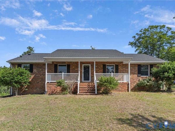 500 Parr Drive, Tappahannock, VA 22560