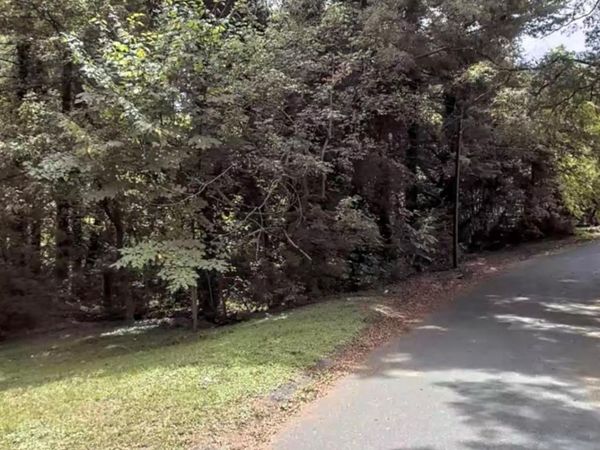 1909 White Street , Gastonia, NC 28052