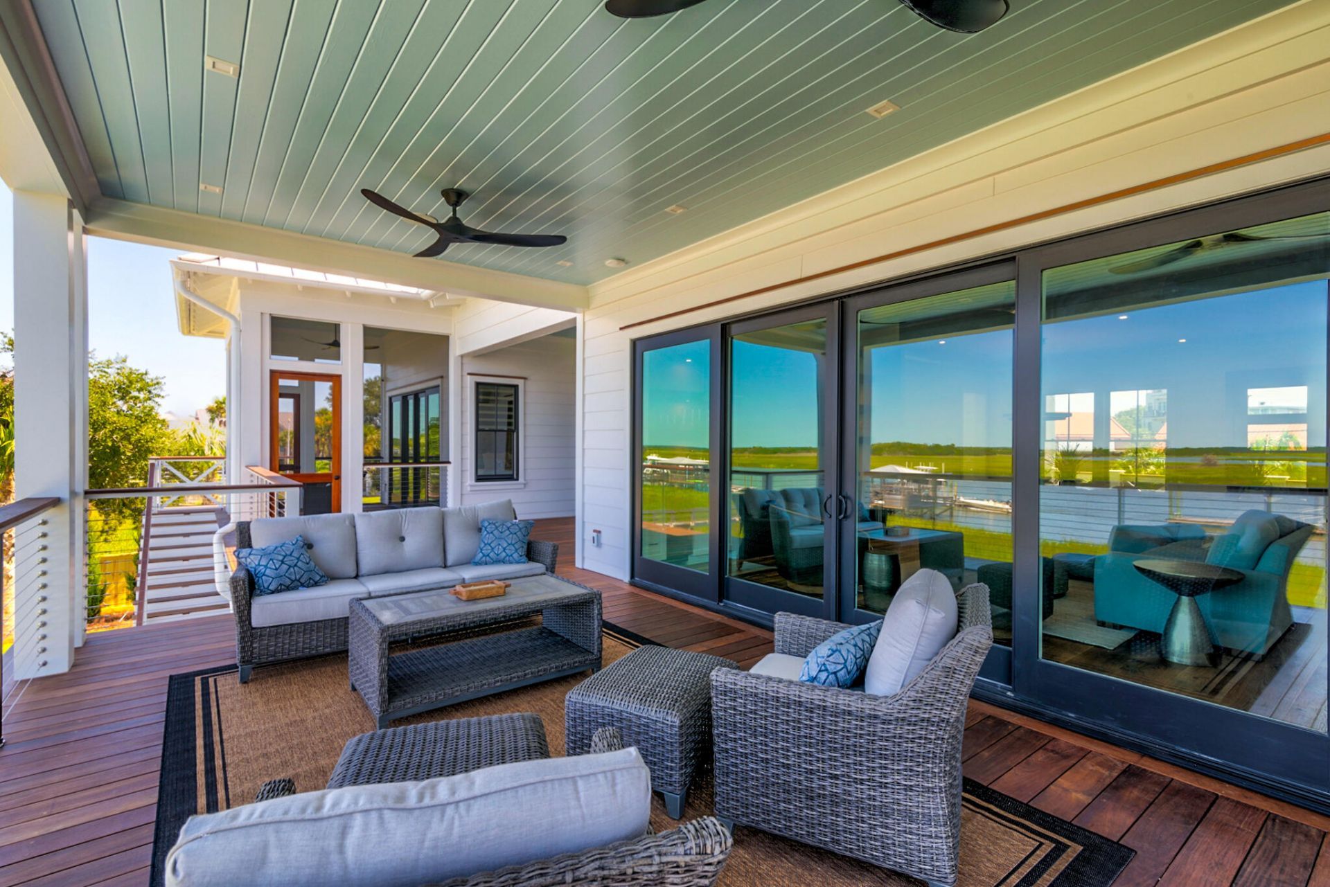 305 Palm Boulevard Photo 33