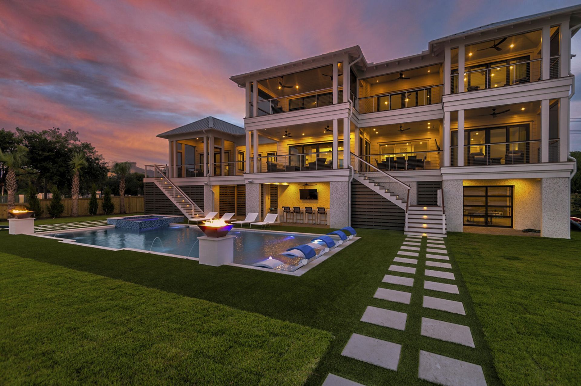 305 Palm Boulevard Photo 74