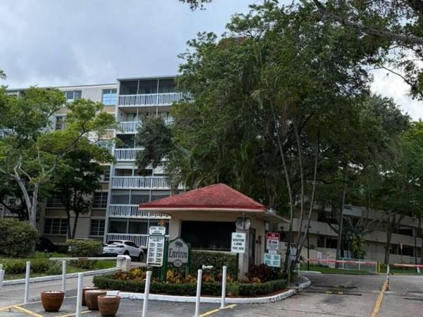 7011 Environ Boulevard, Unit 210, Lauderhill, FL 33319