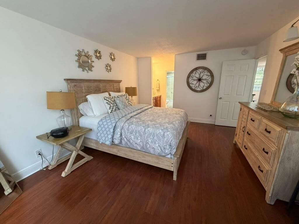 7011 Environ Boulevard, Unit 210, Lauderhill, FL 33319 Photo