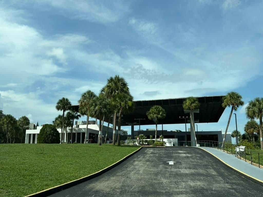 7011 Environ Boulevard, Unit 210, Lauderhill, FL 33319 Photo