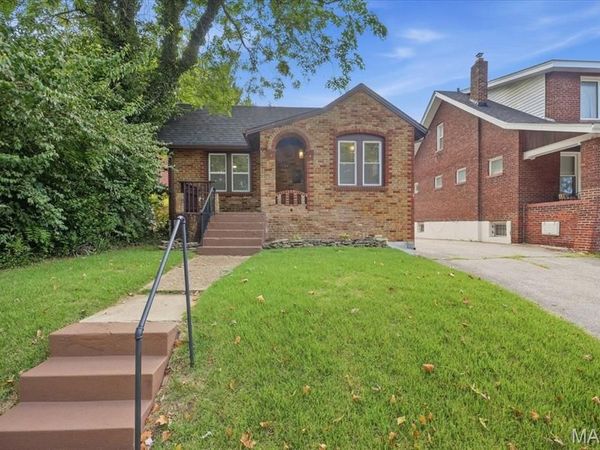 3344 Lucas And Hunt Road, Velda Village, MO 63121