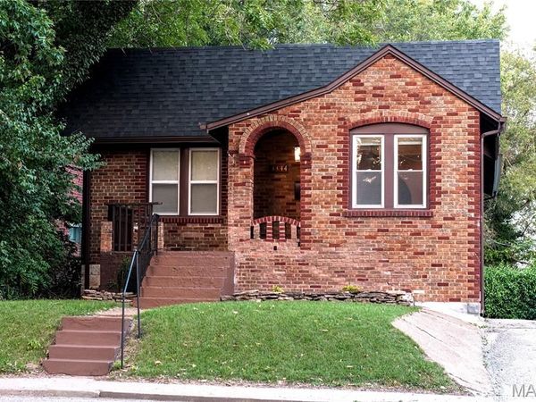 3344 Lucas And Hunt Road, Velda Village, MO 63121
