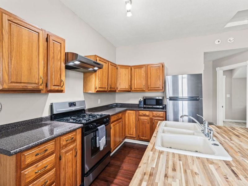 79 W Mound Street, Sabina, OH 45169 Photo 8