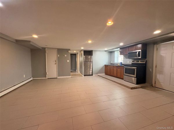 6947 De Costa Avenue , Arverne, NY 11692