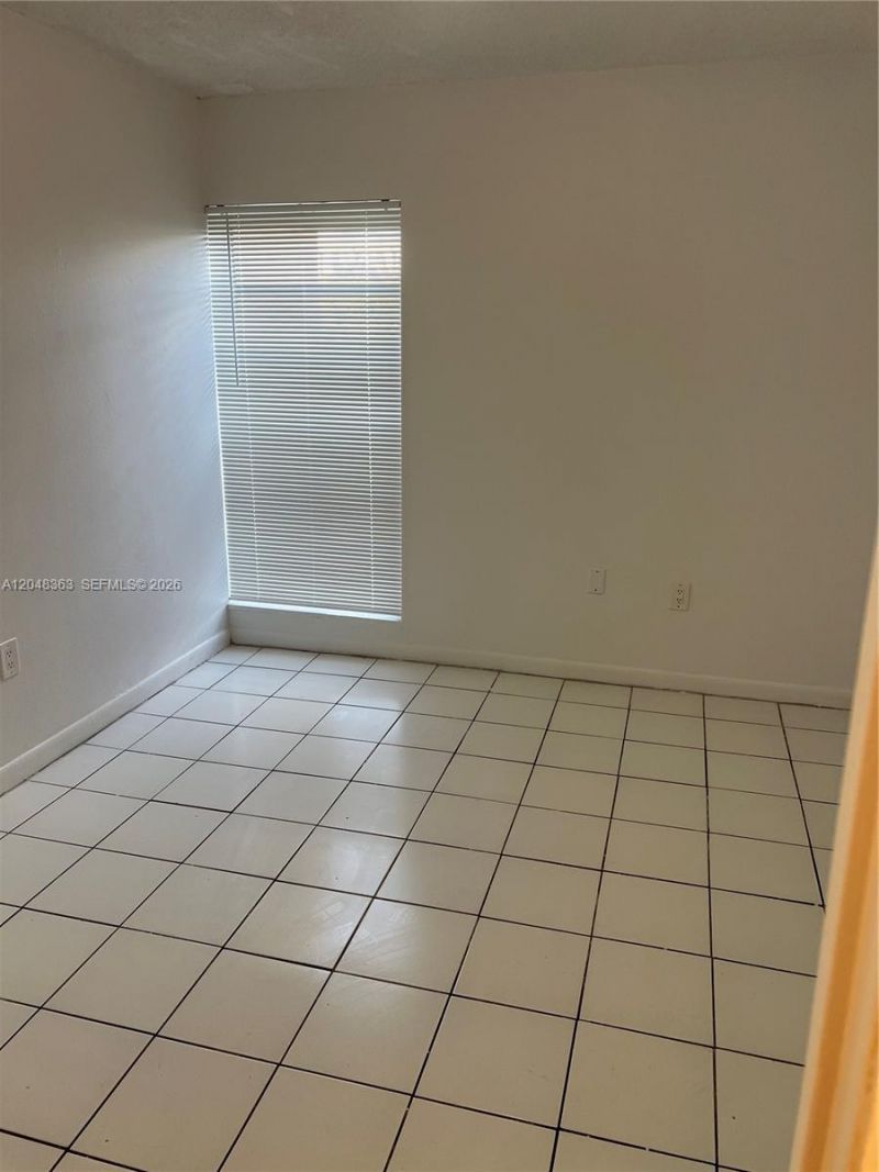 4715 NW 7th St , Unit 407-2, Miami, FL 33126 Photo