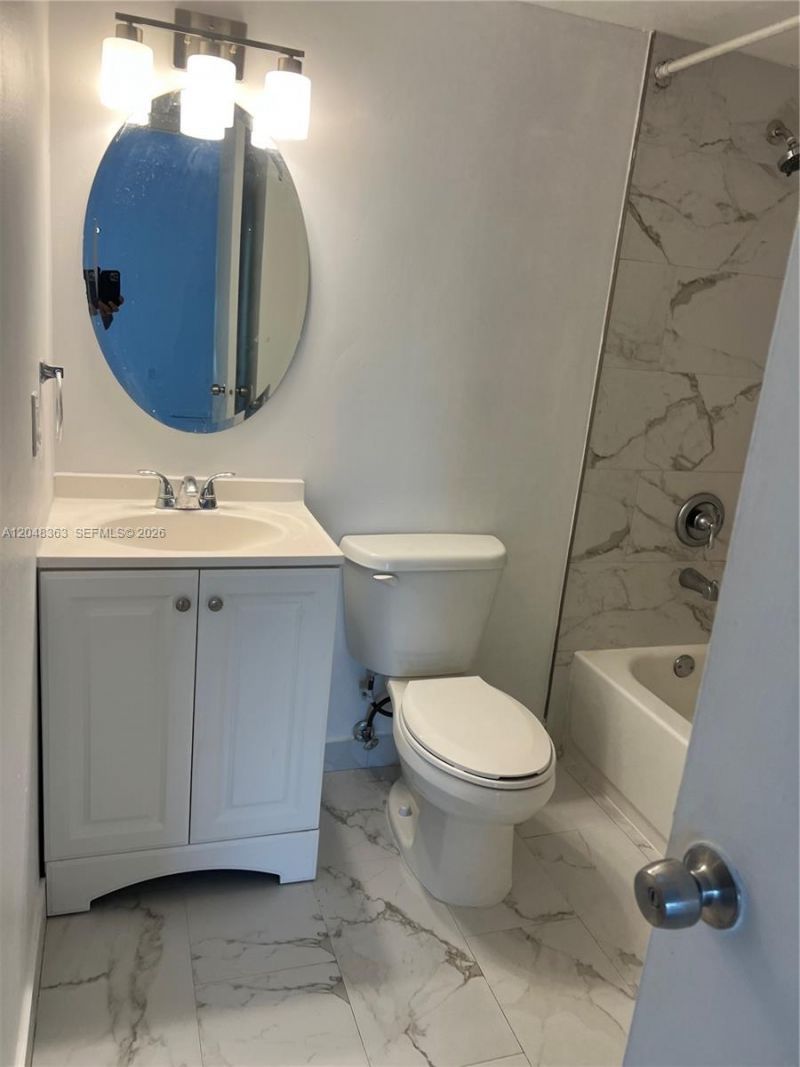 4715 NW 7th St , Unit 407-2, Miami, FL 33126 Photo