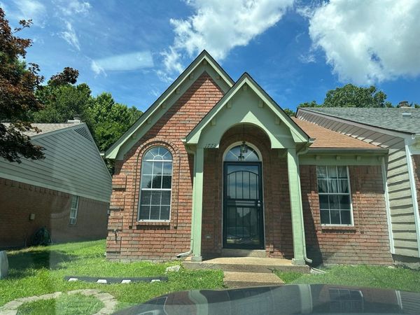 1773 BEAVER TRAIL DR, Memphis, TN 38016