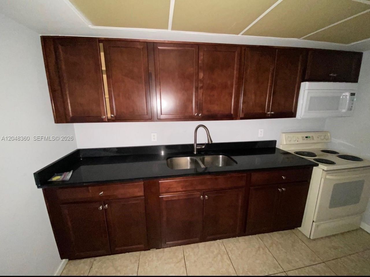 25512 SW 107th Ave , Unit 2, Homestead, FL 33032 Photo