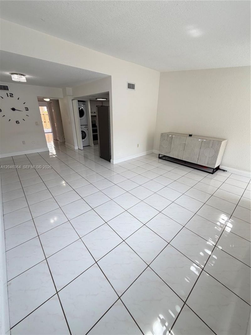 6926 NW 166th Ter, Unit 1302, Miami Lakes, FL 33014 Photo