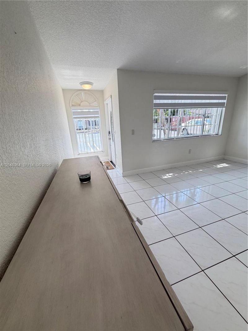 6926 NW 166th Ter, Unit 1302, Miami Lakes, FL 33014 Photo