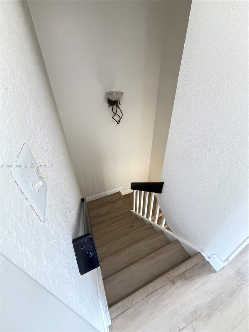6926 NW 166th Ter, Unit 1302, Miami Lakes, FL 33014 Photo