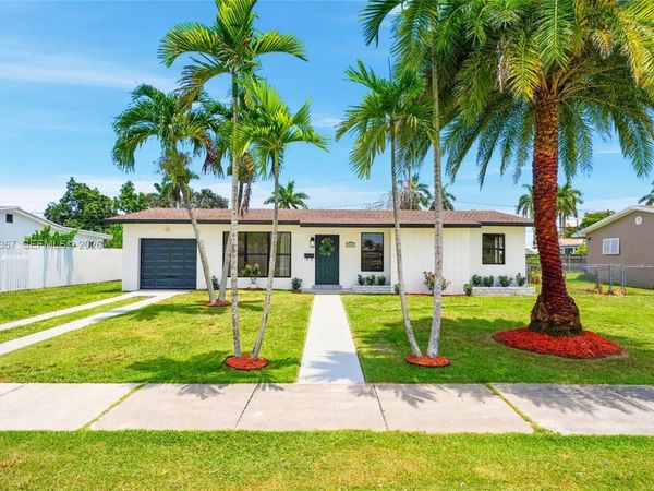 14785 SW 297th St , Homestead, FL 33033