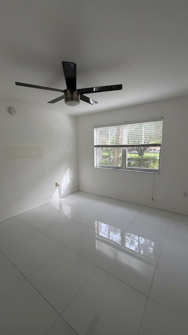 2451 E Centergate Drive, Unit 208, Miramar, FL 33025 Photo