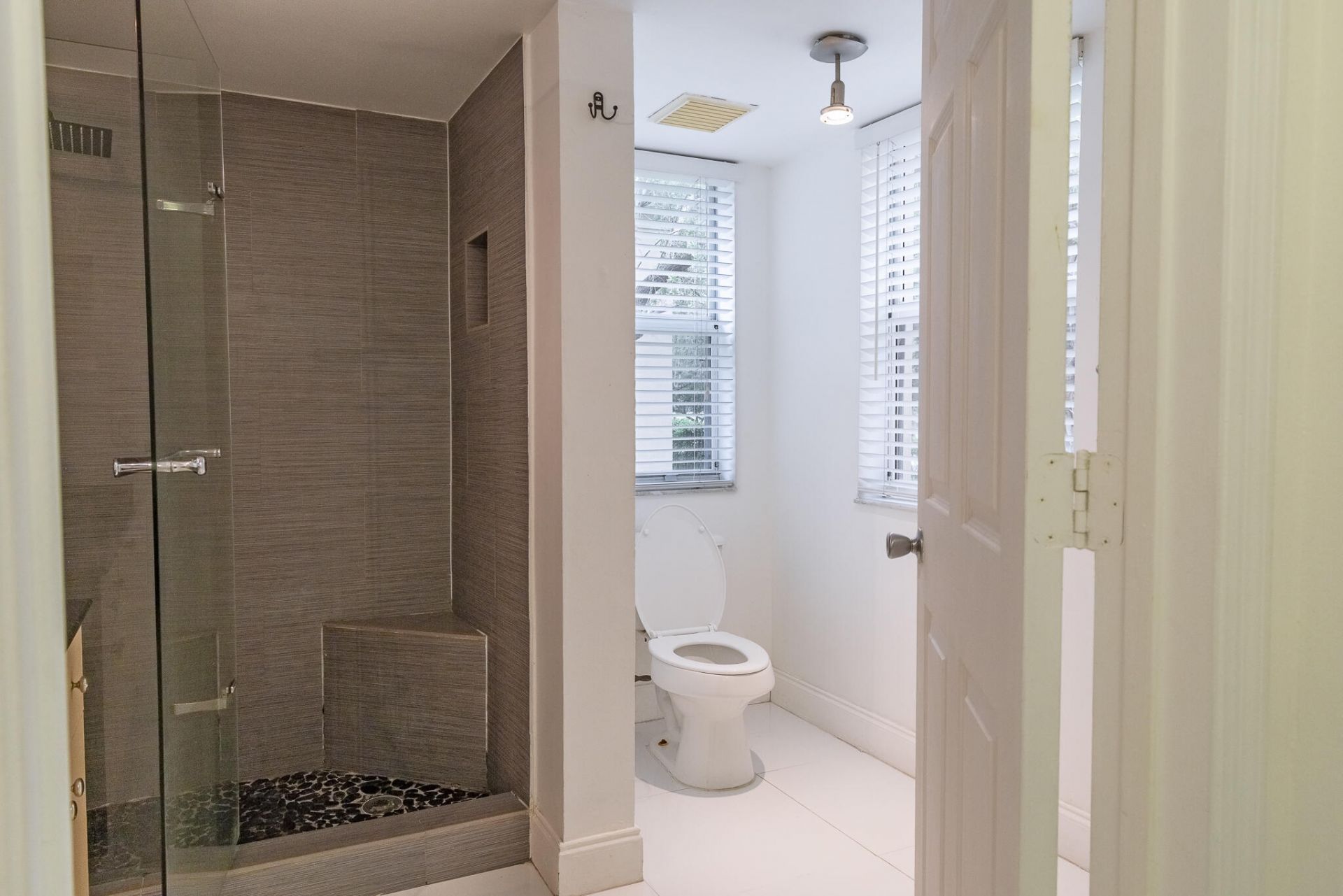 2451 E Centergate Drive, Unit 208, Miramar, FL 33025 Photo