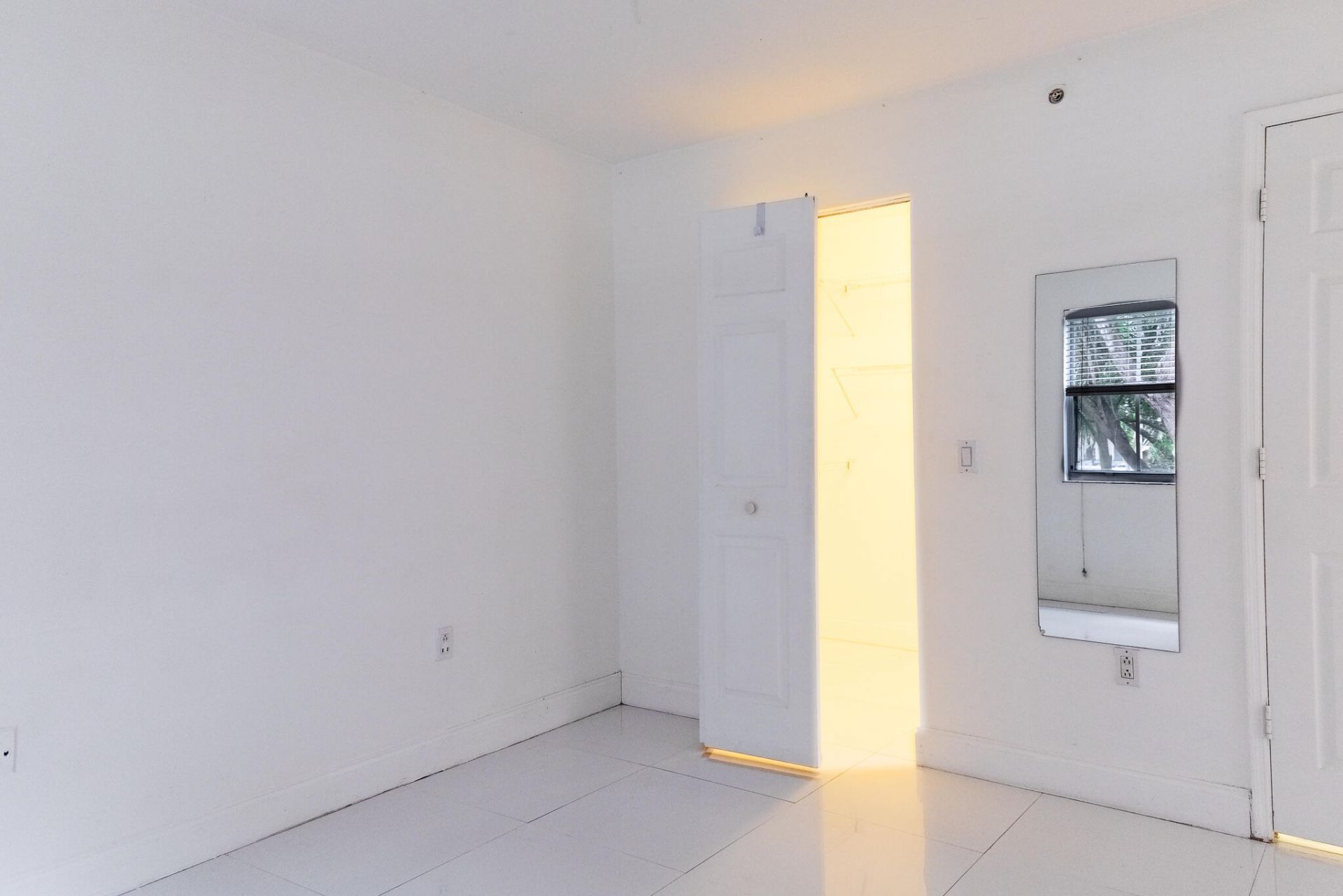 2451 E Centergate Drive, Unit 208, Miramar, FL 33025 Photo