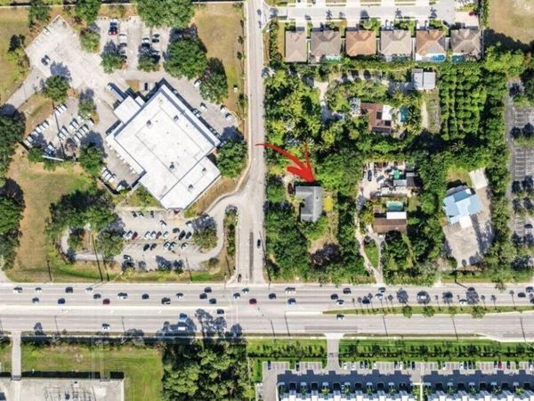 4390 S Jog Road, Greenacres, FL 33463