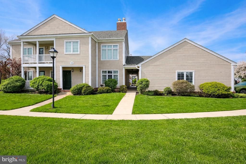 1 H Rutland Lane, Monroe Township, NJ 08831 Main Photo