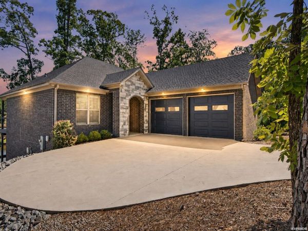 48 PANORAMA Drive, Hot Springs Village, AR 71909