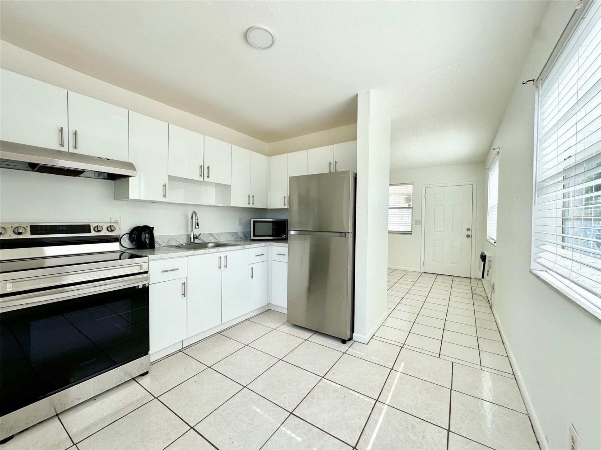 147 W 17th Street, Riviera Beach, FL 33404 Photo