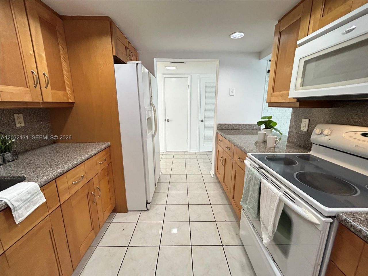 9780 SW 92nd Ter, Miami, FL 33176 Photo