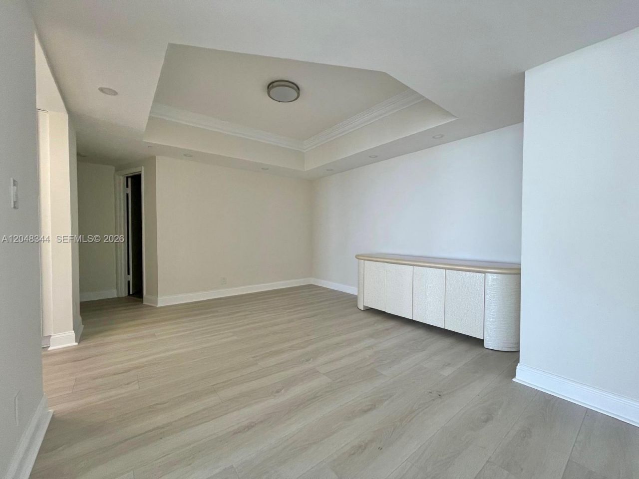 20281 E Country Club Dr, Unit 2104, Aventura, FL 33180 Photo