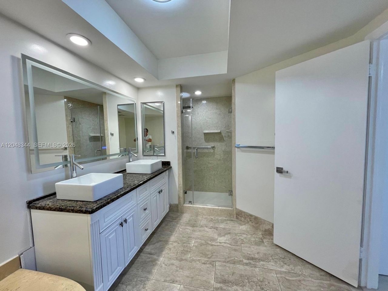 20281 E Country Club Dr, Unit 2104, Aventura, FL 33180 Photo