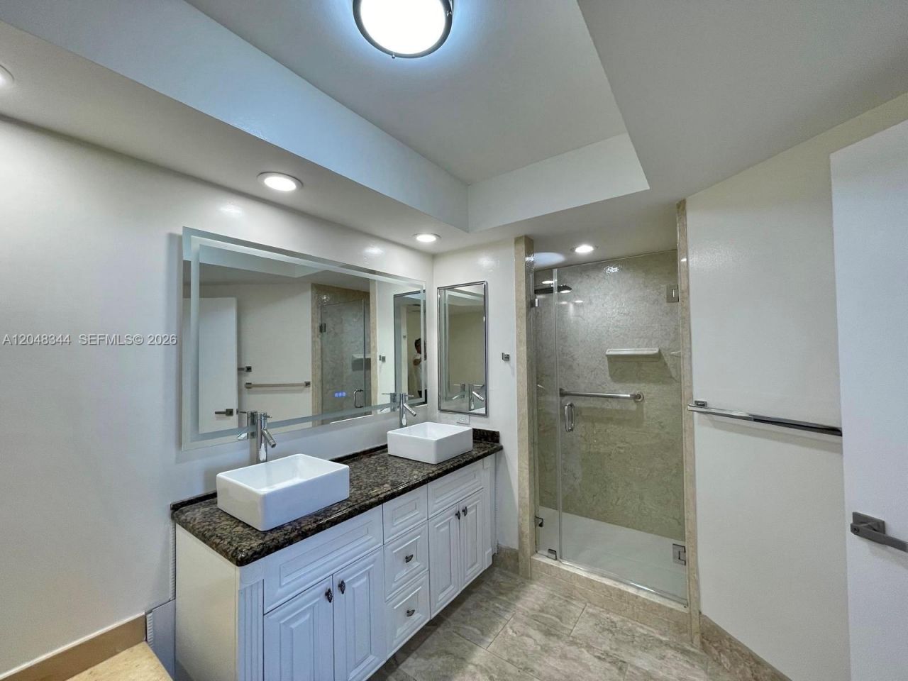 20281 E Country Club Dr, Unit 2104, Aventura, FL 33180 Photo