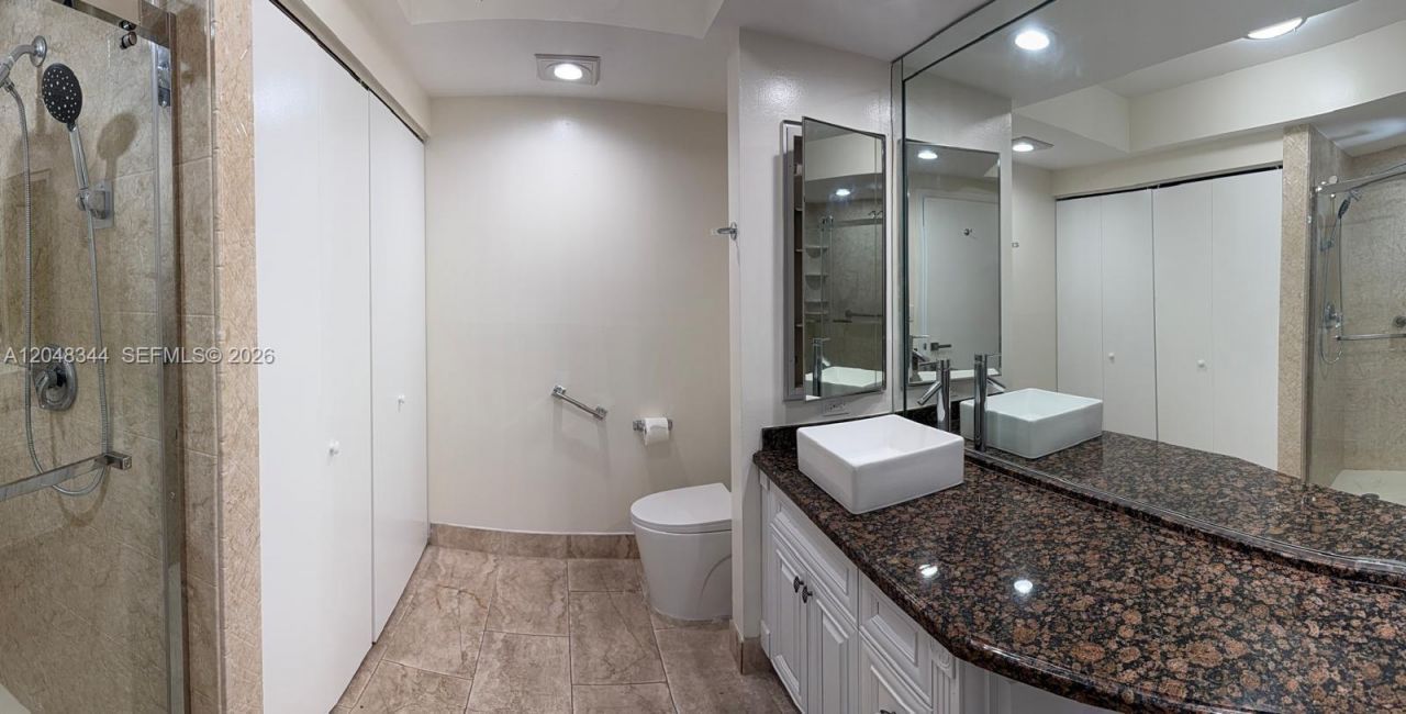 20281 E Country Club Dr, Unit 2104, Aventura, FL 33180 Photo