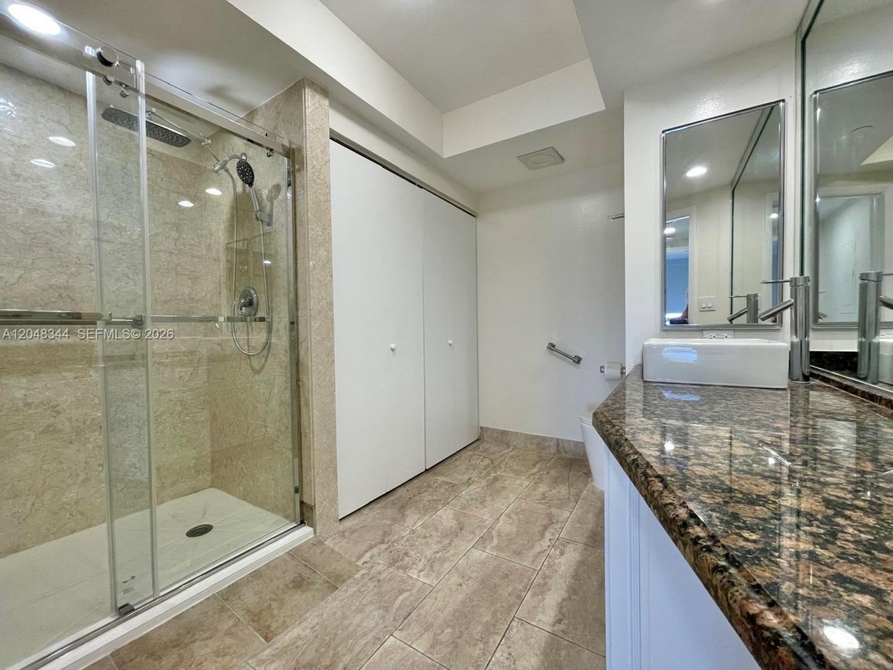 20281 E Country Club Dr, Unit 2104, Aventura, FL 33180 Photo