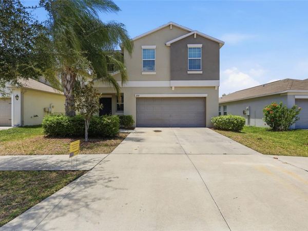17237 WHITE MANGROVE DRIVE , WIMAUMA, FL 33598