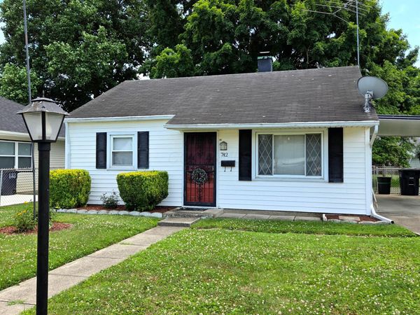 742 Maryland Avenue , Lancaster, OH 43130