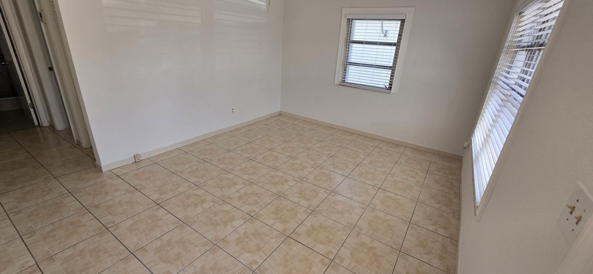 2787 SW 34th Court, Miami, FL 33133 Photo