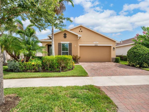 10256 SW Indian Lilac Trail, Port St. Lucie, FL 34987