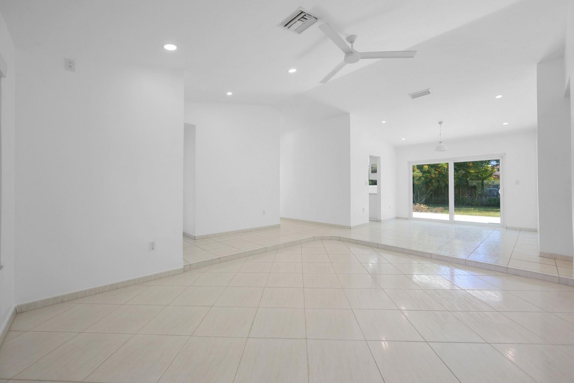 9515 SW 118th Court, Miami, FL 33186 Photo