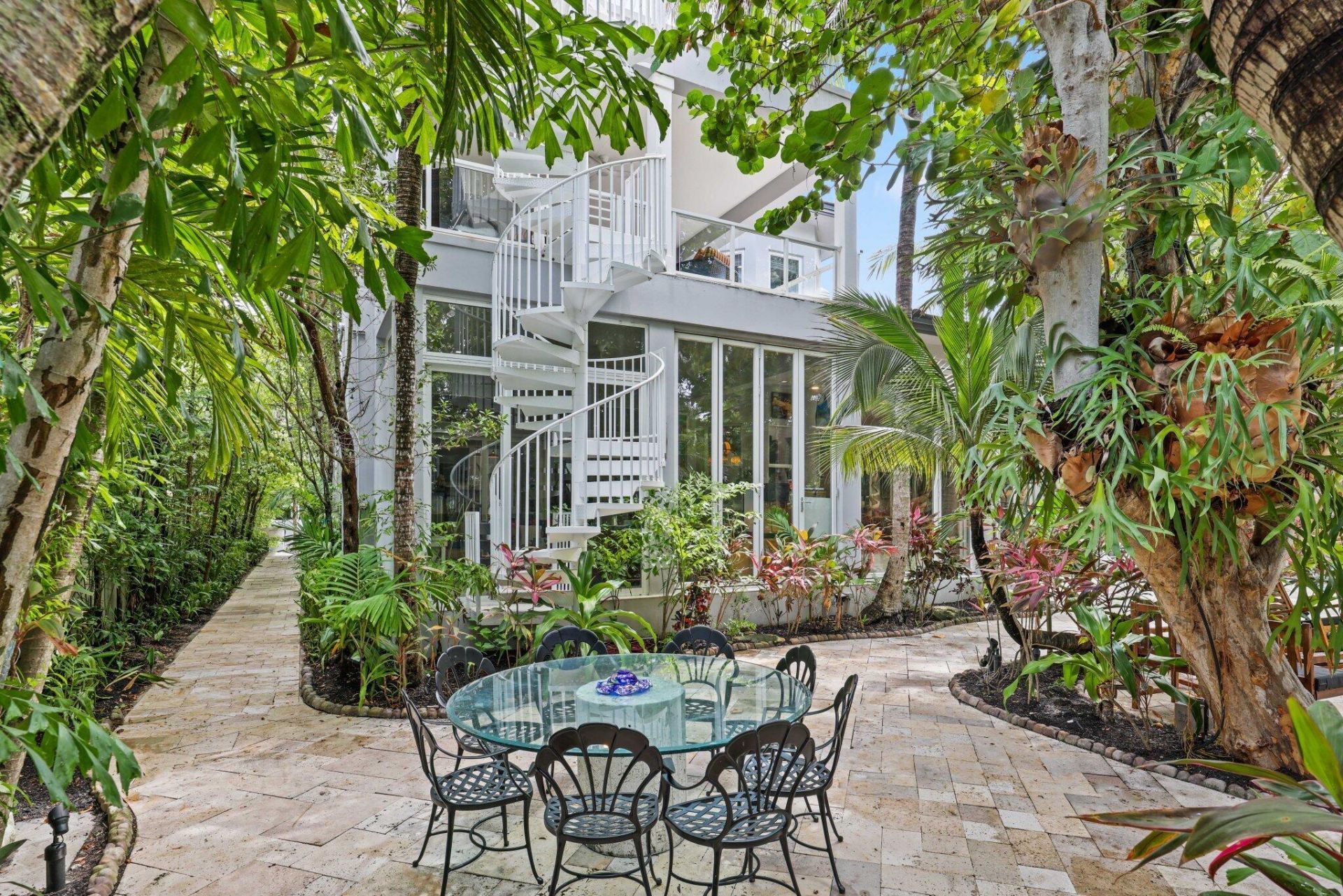 1313 Seabreeze Boulevard, Fort Lauderdale, FL 33316 Photo