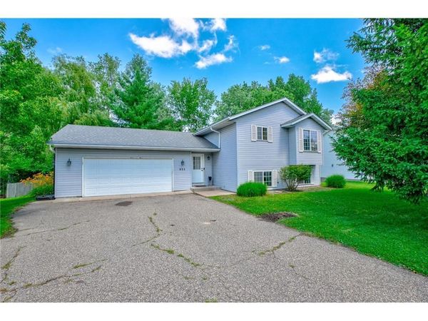 935 2nd Avenue, Forest Lake, MN 55025