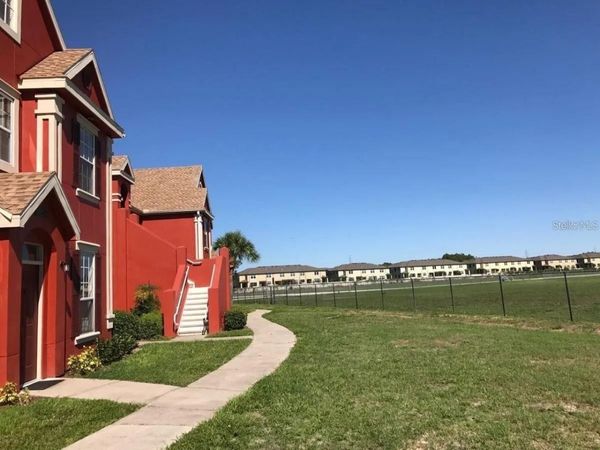 10554 WHITE LAKE COURT , TAMPA, FL 33626