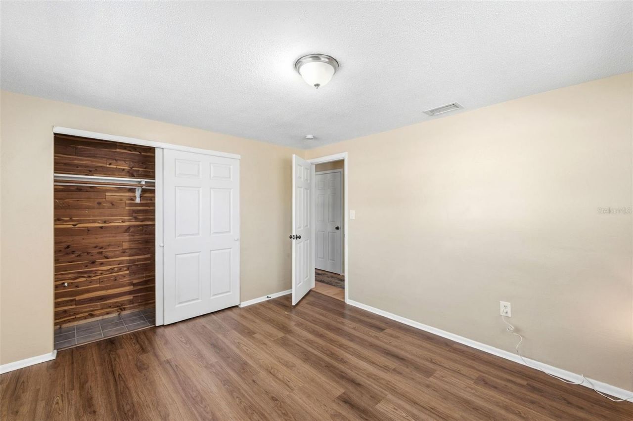 1301 Viking Drive , Holiday, FL 34691 Photo