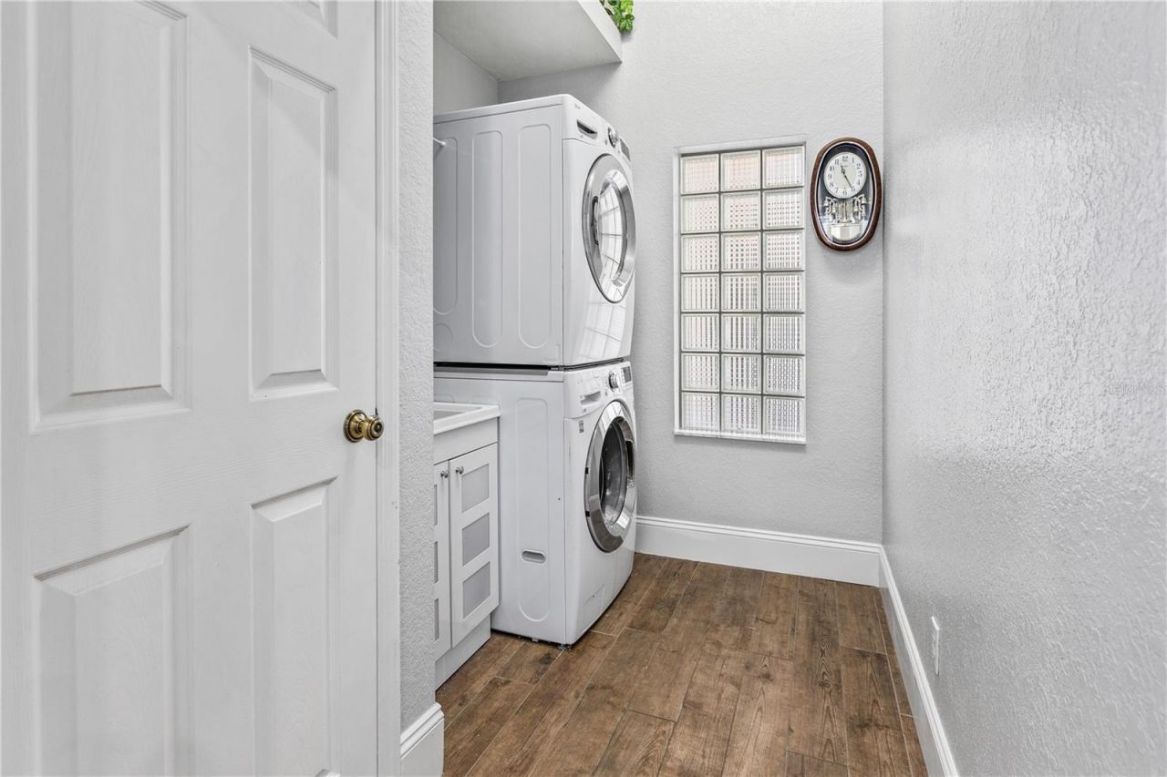 7105 Victoria Circle, Bradenton, FL 34201 Photo